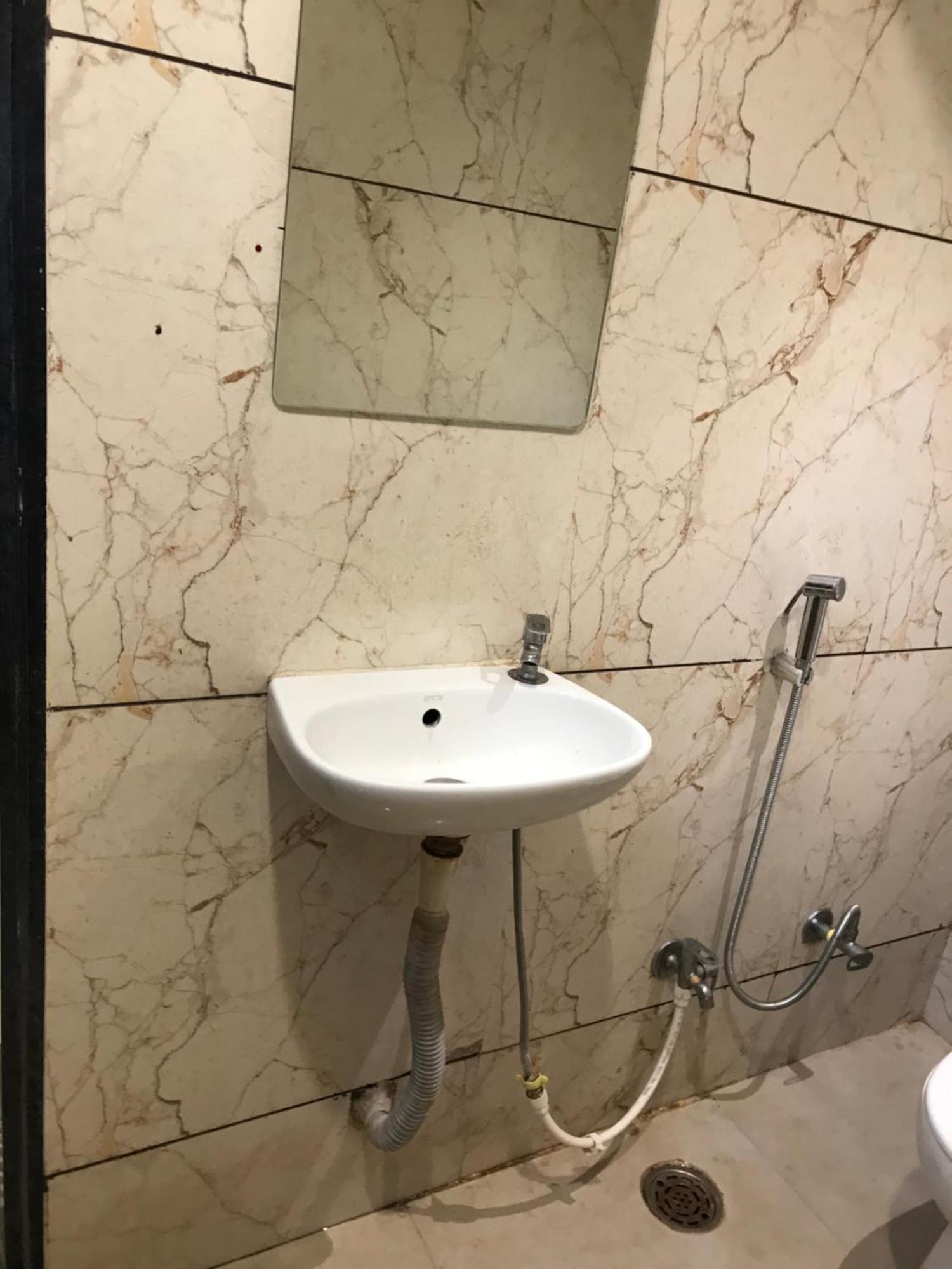 Hotel Divine インドール エクステリア 写真